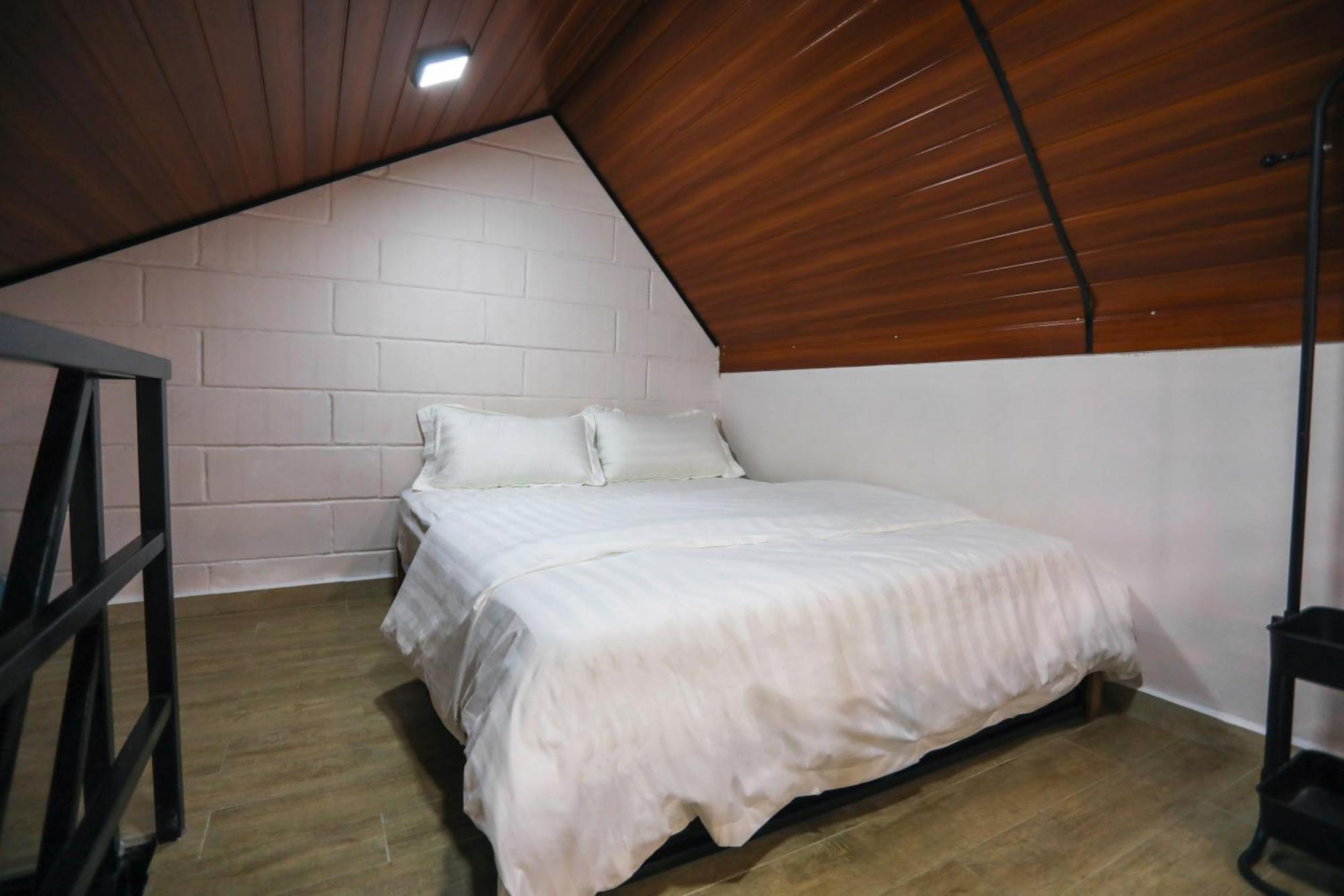 Casa Damai Janda Baik - Riverview Tiny House Bentong Esterno foto